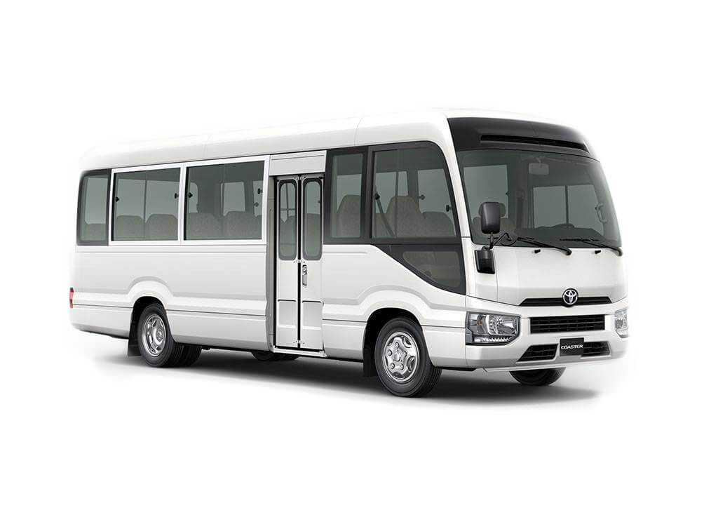 Shanghai airport minibus